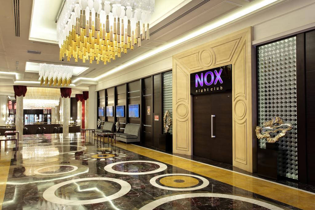 Royal Plaza Hotel And Casino Qapschaghai Exterior foto